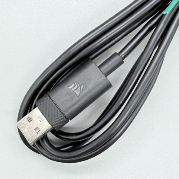 Corsair K55 RGB Pro Anschlusskabel